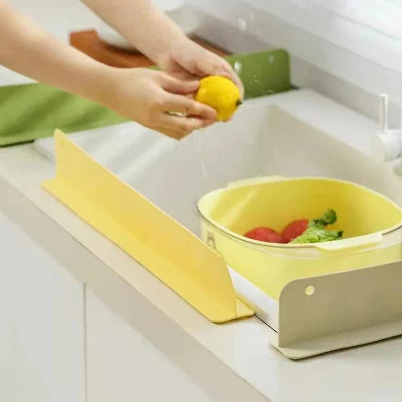 Silicone Sink Splash Guard With Strong Suction